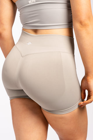 Aeris Booty Short - Beige